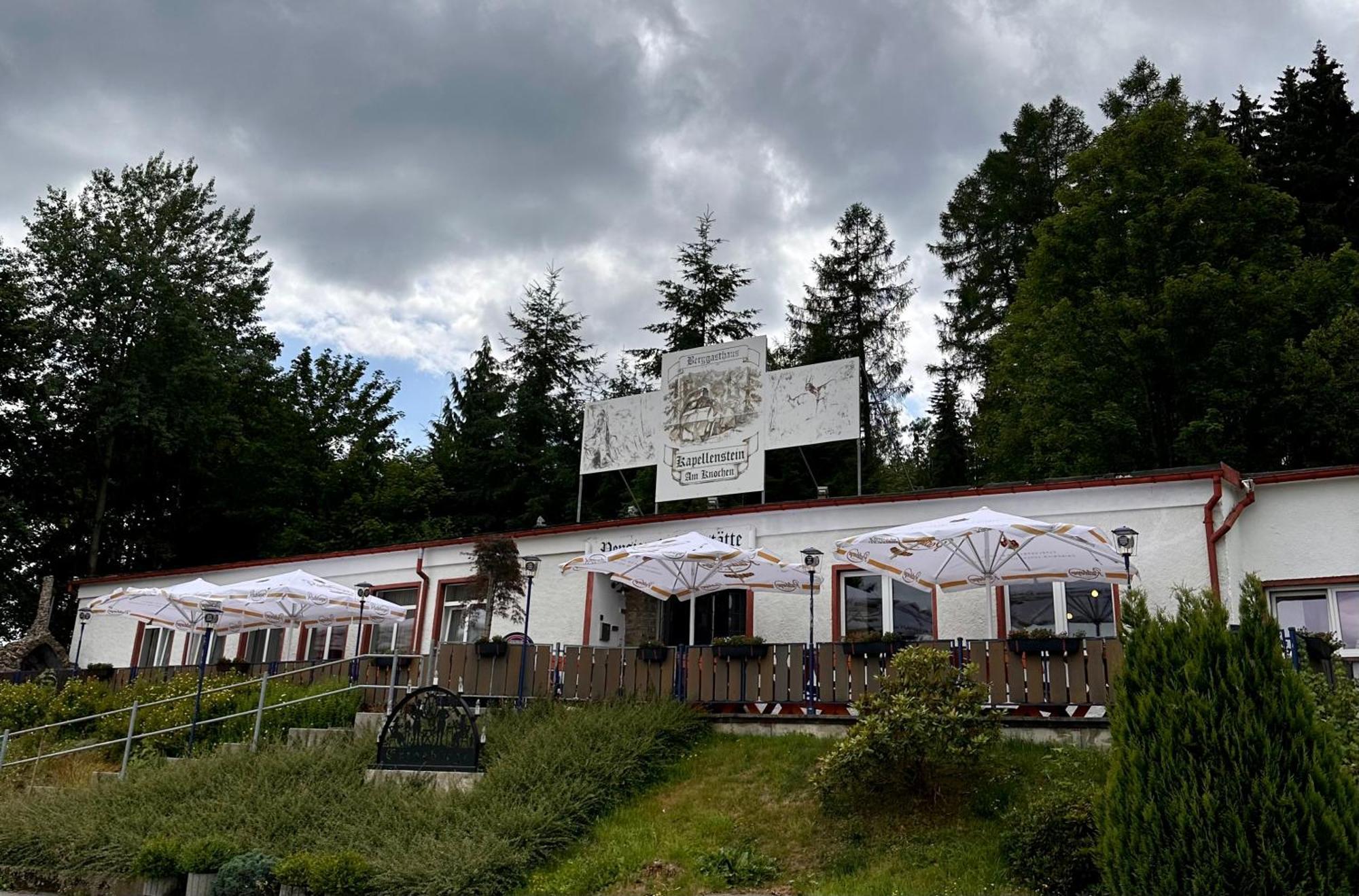 Pension Und Berggasthaus Kapellenstein Geyer Exterior photo